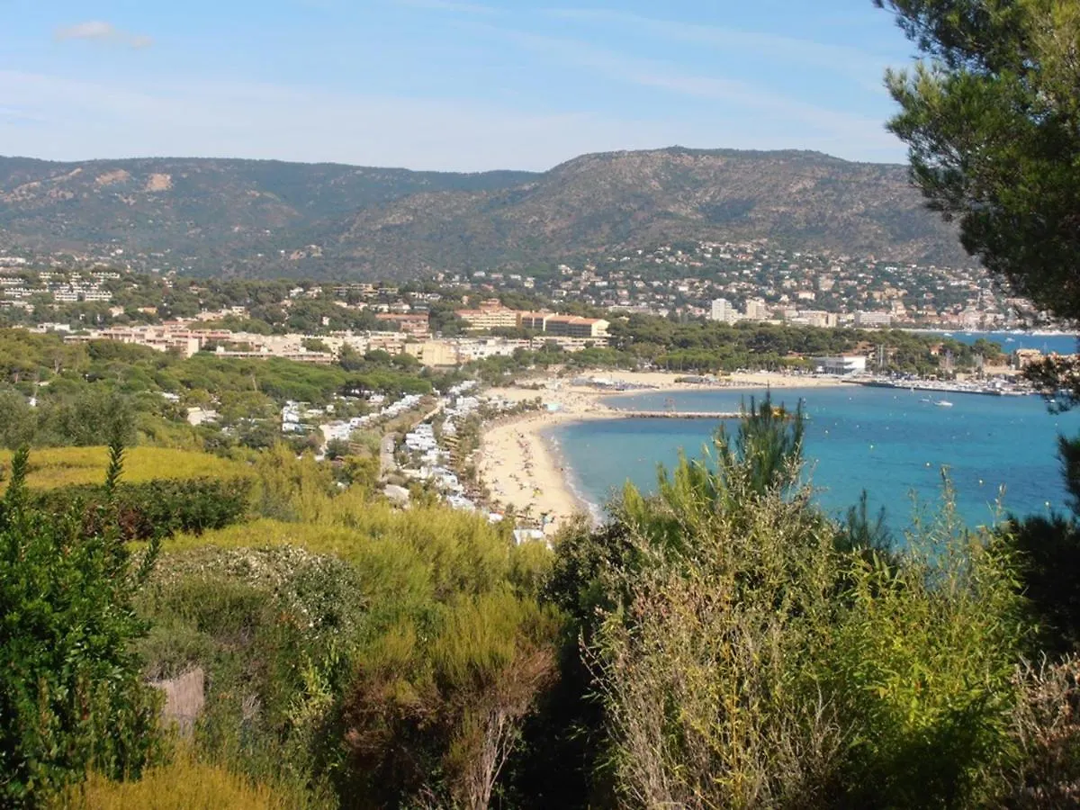 T2 Avec Piscine, Tennis Et Acces Plage Direct, La Faviere - Bormes Les Mimosas - Fr-1-610-61 0*, بورم لي ميموزا فرنسا